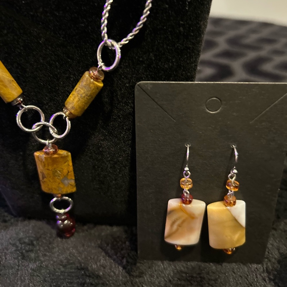 Park Lane ‘Naturale’ Genuine Quartz Necklace Bracelet & Earring Set - Picture 2 of 15